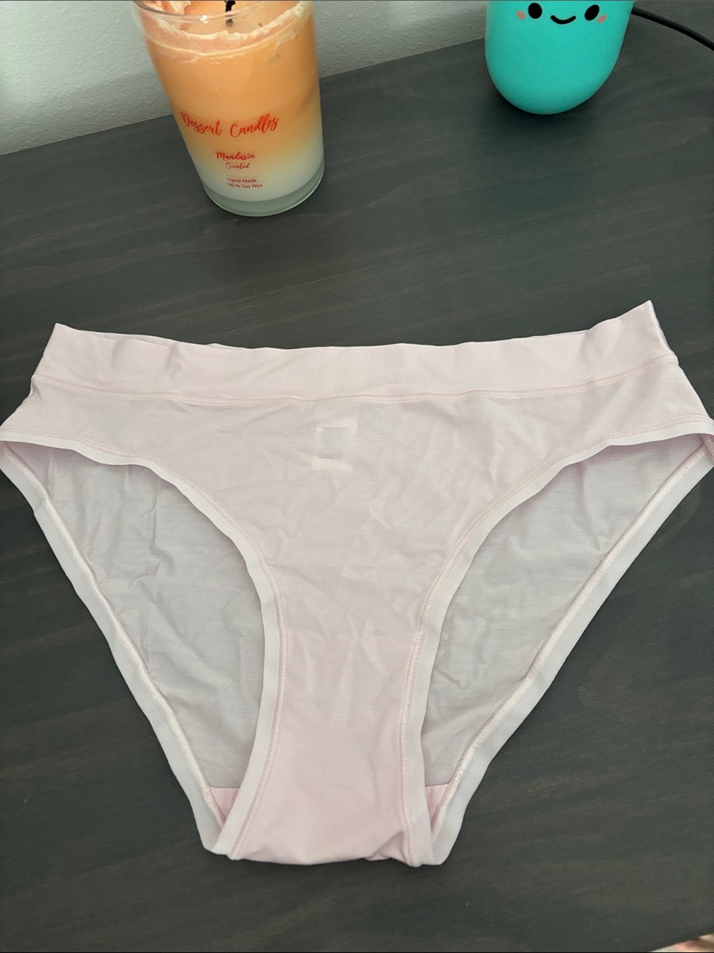 NEW Lululemon Light Blush “Underease” mid rise bikini underwear - M NEVER WORN